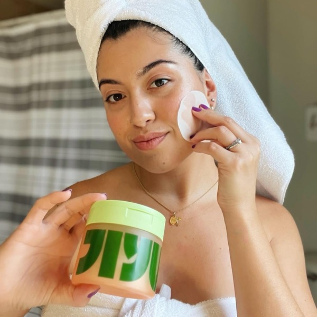 Los Pads Tonificantes Coreanos – Desvanece Manchas Oscuras y Arrugas Rápidamente